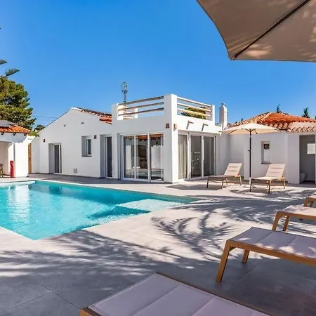 Byron Villa
